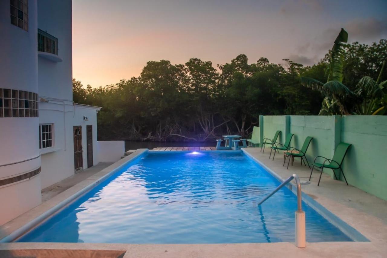 Tranquil Sea View Studio W Infinity Pool Near Airport & Downtown Belize City Luaran gambar